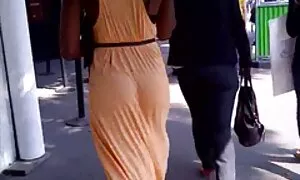 ក្បាលសុដន់​ខ្មៅ​បារា ...